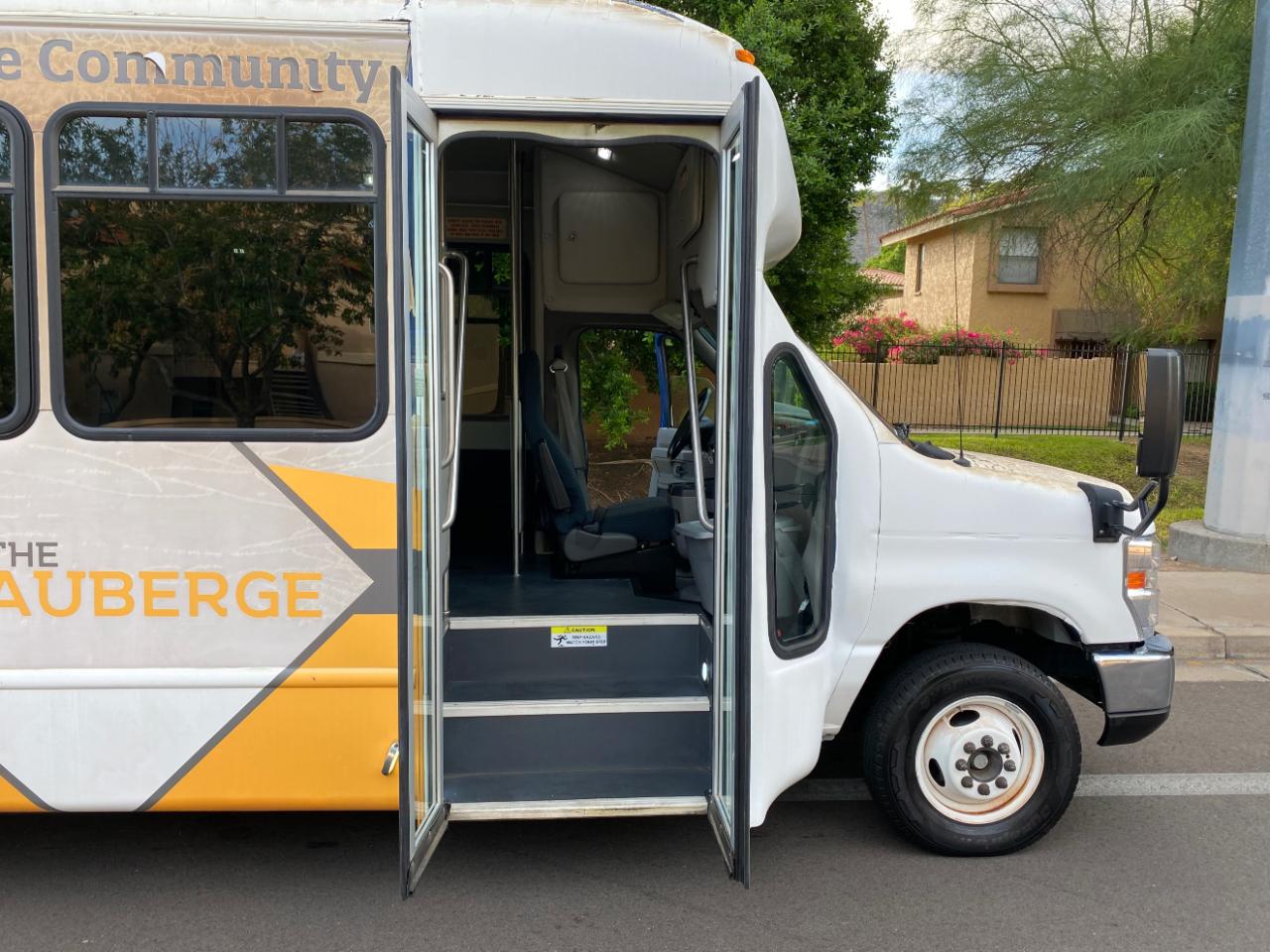 Ford E-Series Cutaway E-350 SRW 138" WB 2018
