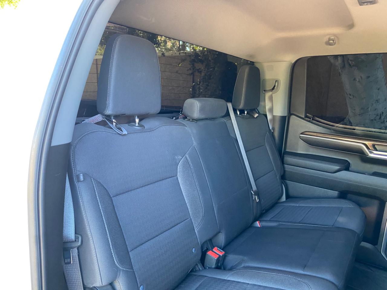 Chevrolet Silverado 1500 4WD Crew Cab 157" LT 2023