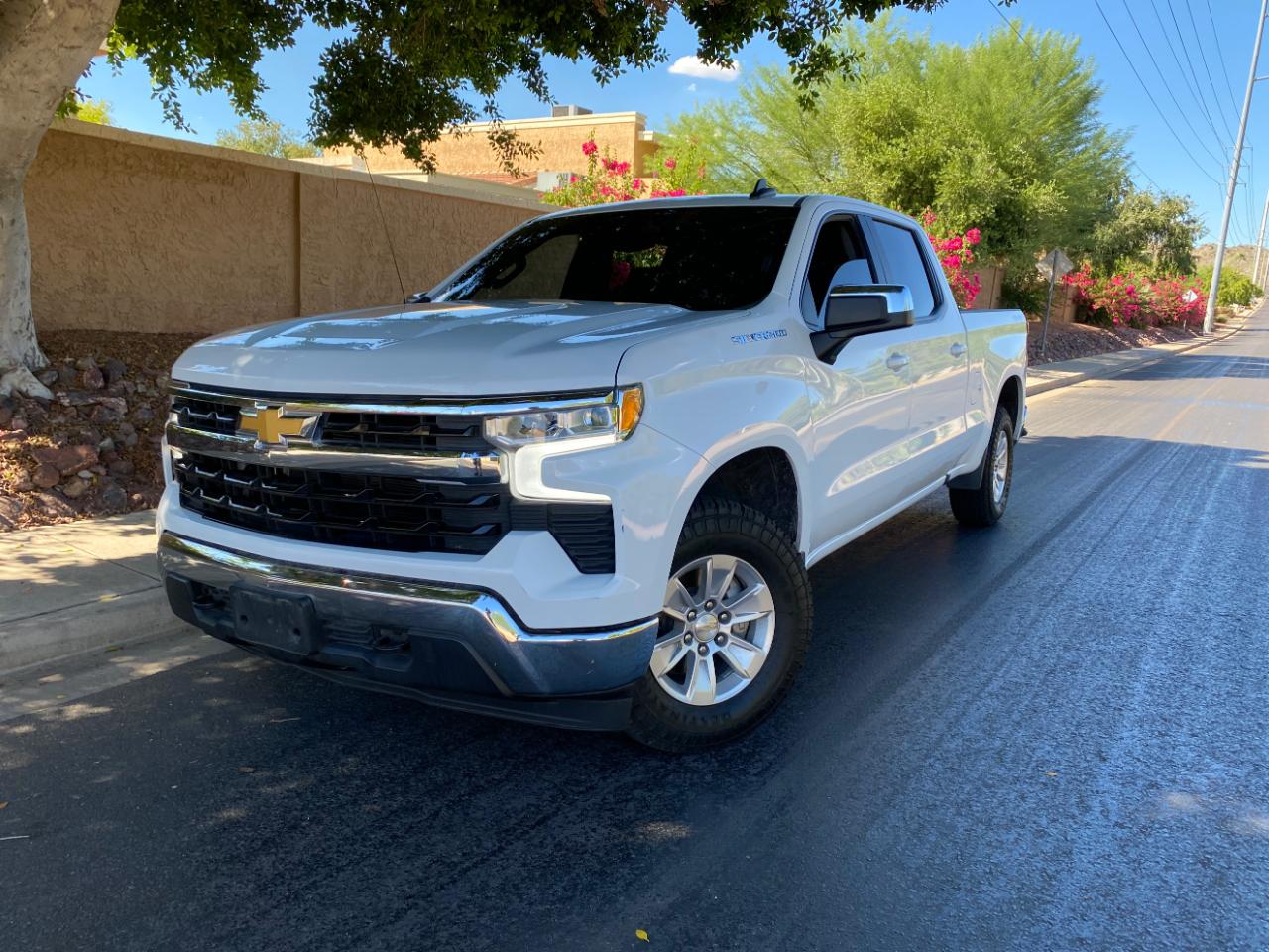 Chevrolet Silverado 1500 4WD Crew Cab 157" LT 2023