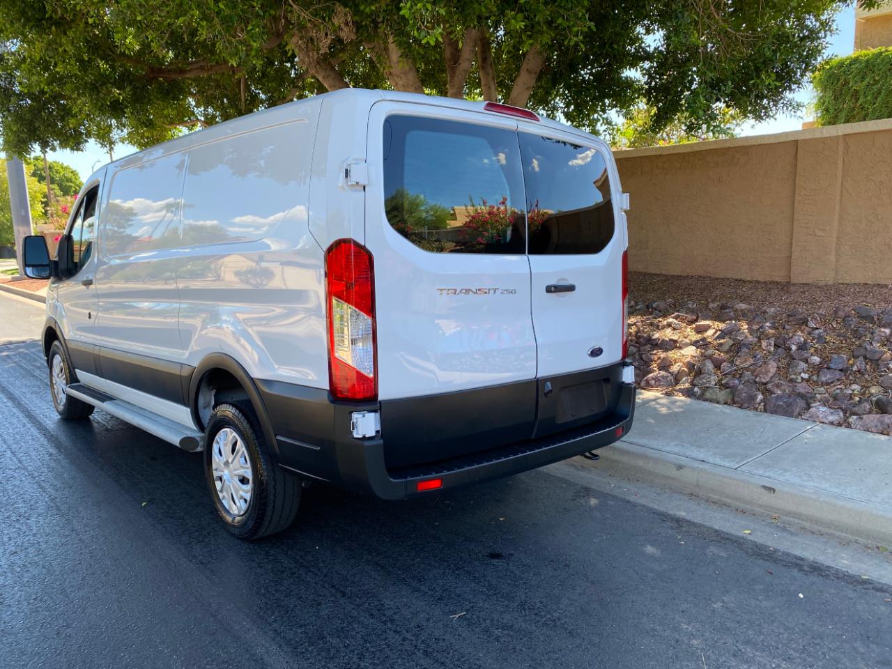 Ford Transit Cargo Van T-250 130" Low Rf 9070 GVWR RWD 2025