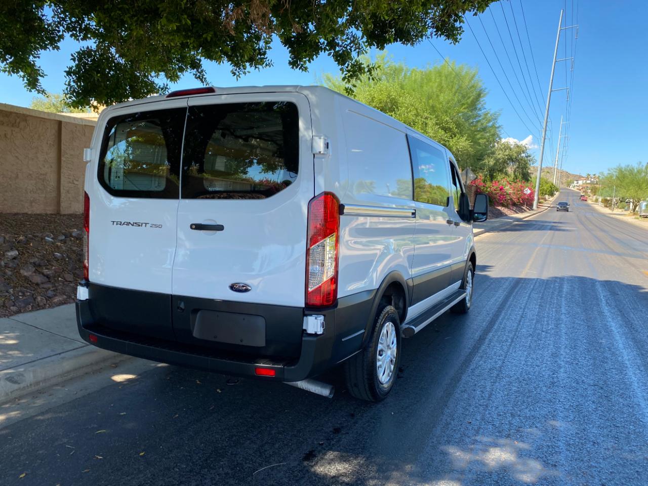 Ford Transit Cargo Van T-250 130" Low Rf 9070 GVWR RWD 2025
