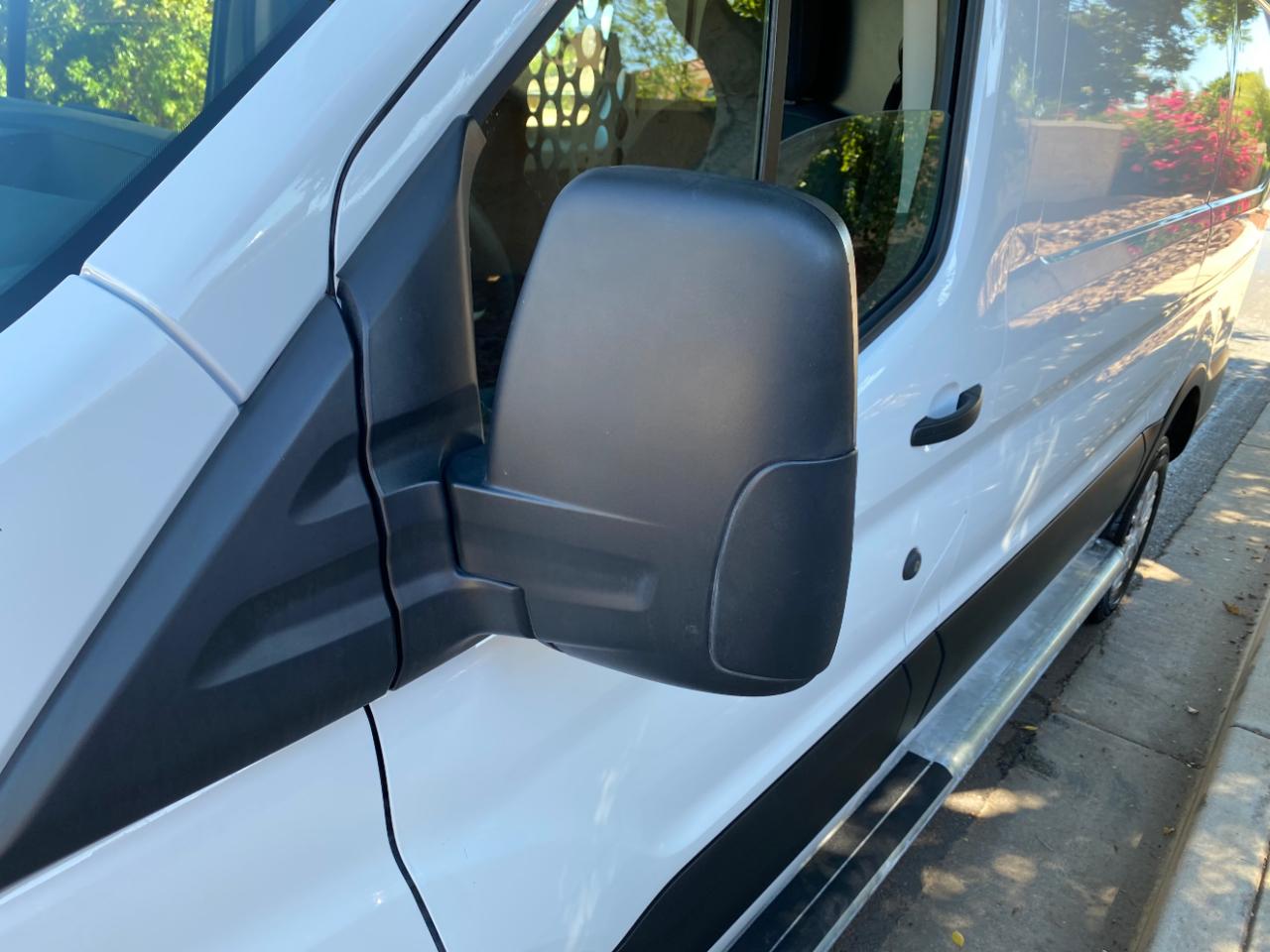 Ford Transit Cargo Van T-250 130" Low Rf 9070 GVWR RWD 2025
