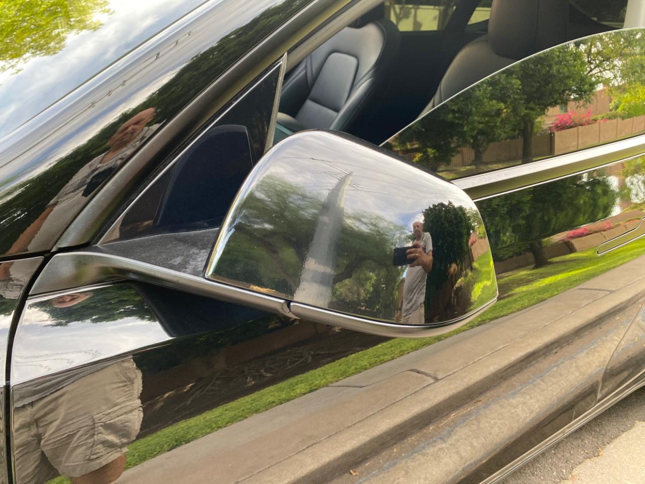 Tesla Model Y Long Range RWD *Ltd Avail* 2025
