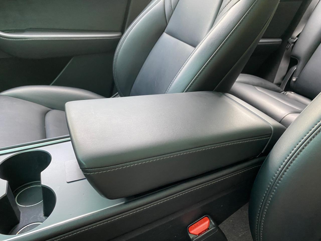 Tesla Model Y Long Range RWD *Ltd Avail* 2025