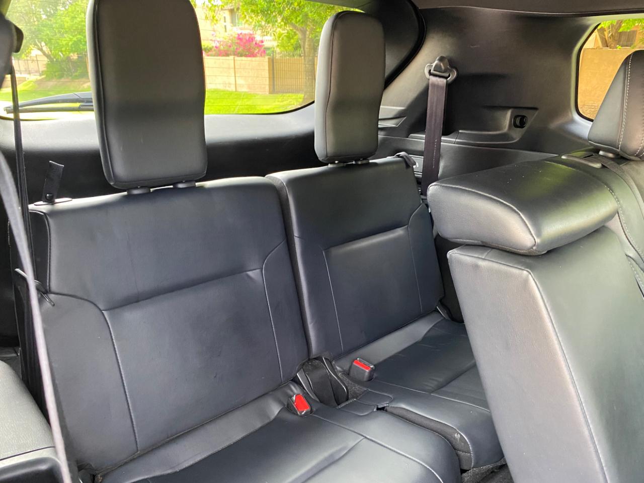 Mitsubishi Outlander SE Launch Edition FWD 2022