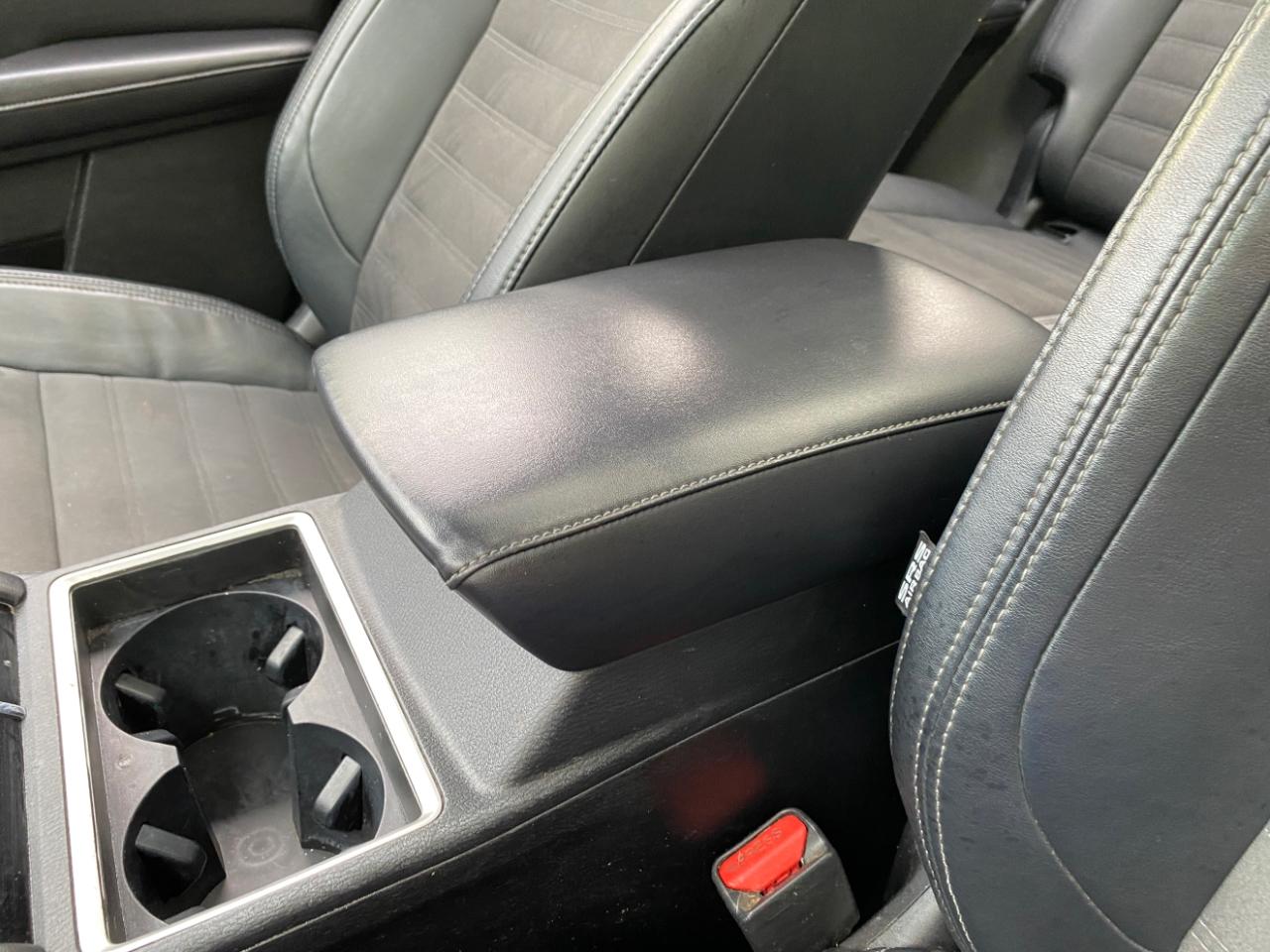 Mitsubishi Outlander SE Launch Edition FWD 2022