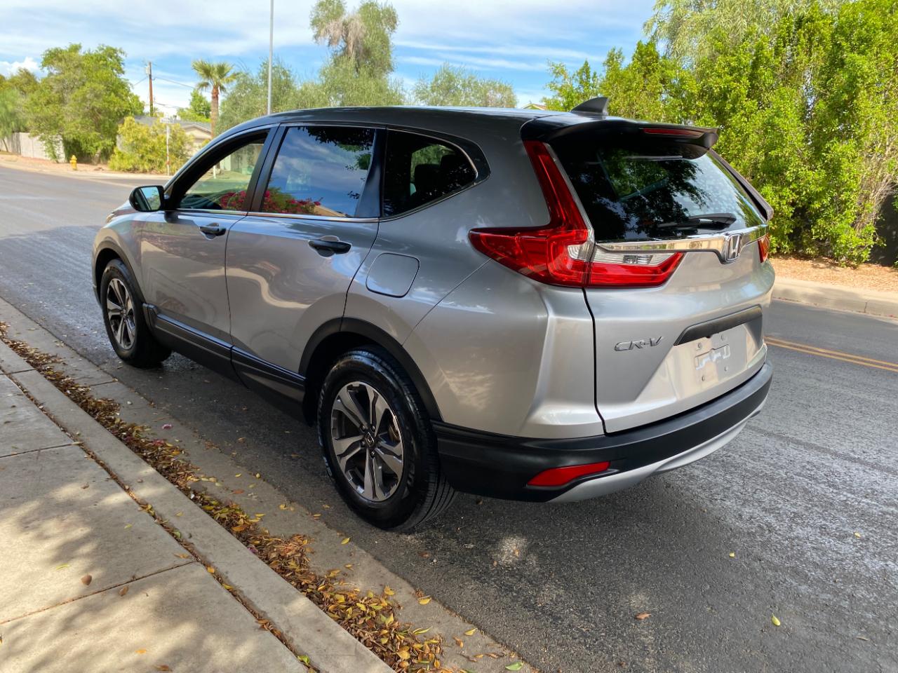 Honda CR-V LX 2WD 2018