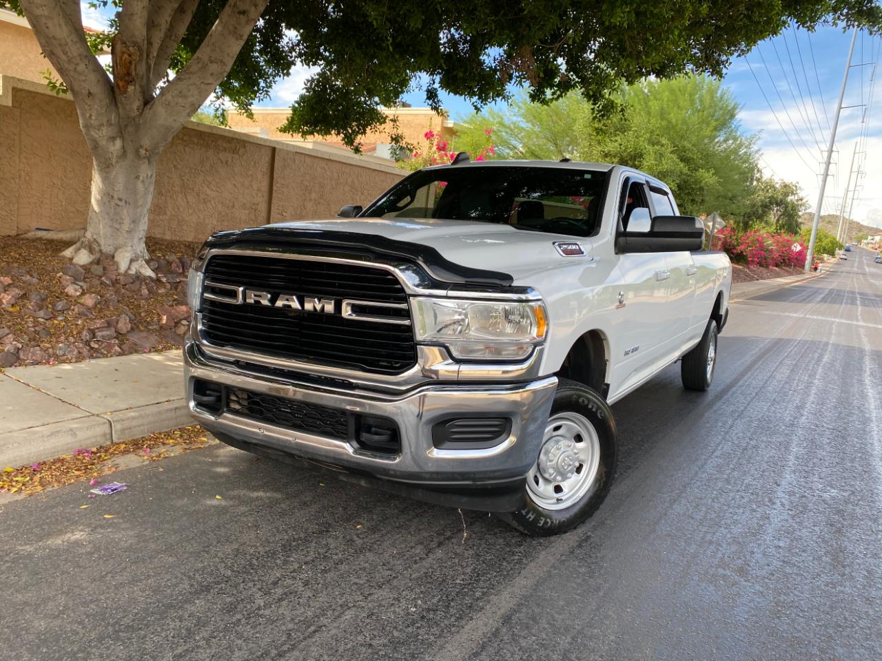 RAM 2500 Big Horn 4x4 Crew Cab 8' Box 2021