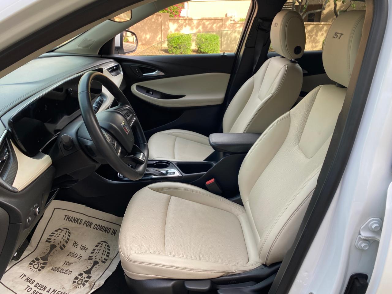 Buick Encore GX FWD 4dr Sport Touring 2024