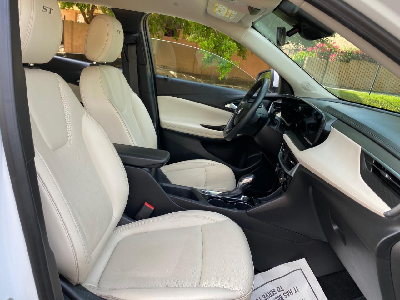Buick Encore GX FWD 4dr Sport Touring 2024