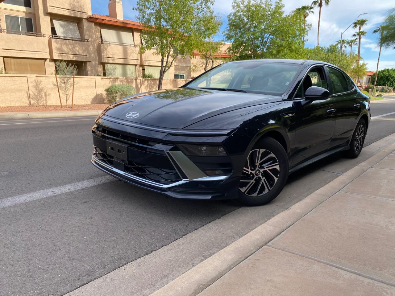 Hyundai Sonata Hybrid Blue FWD 2026