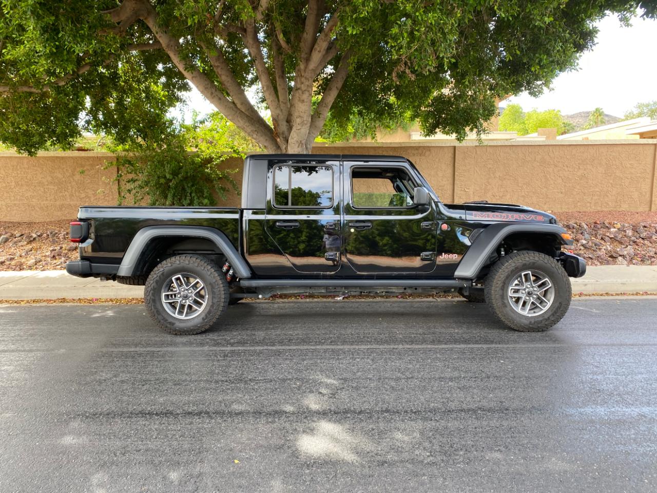 Jeep Gladiator Mojave 4x4 2026
