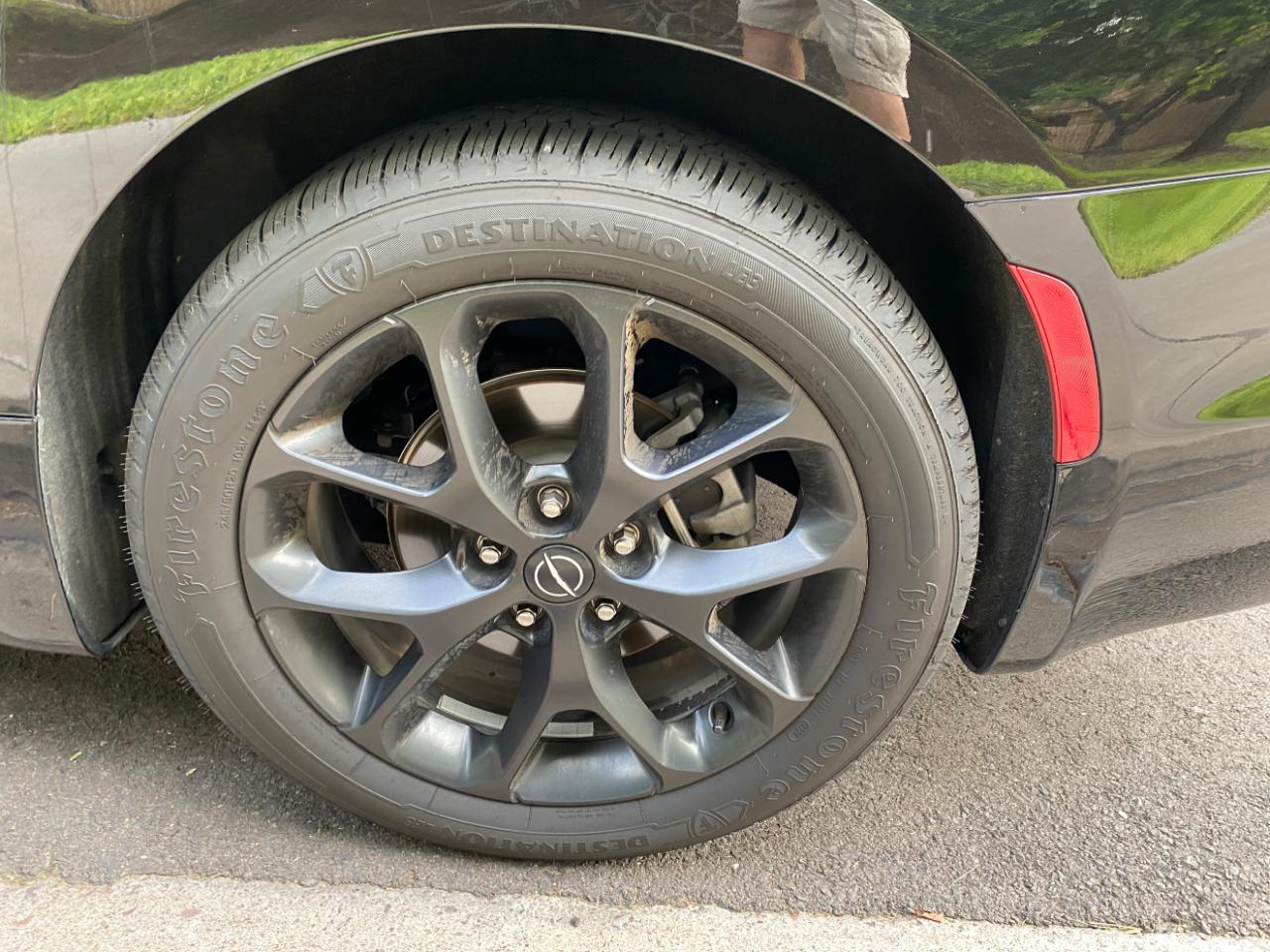Chrysler Pacifica Limited FWD 2025
