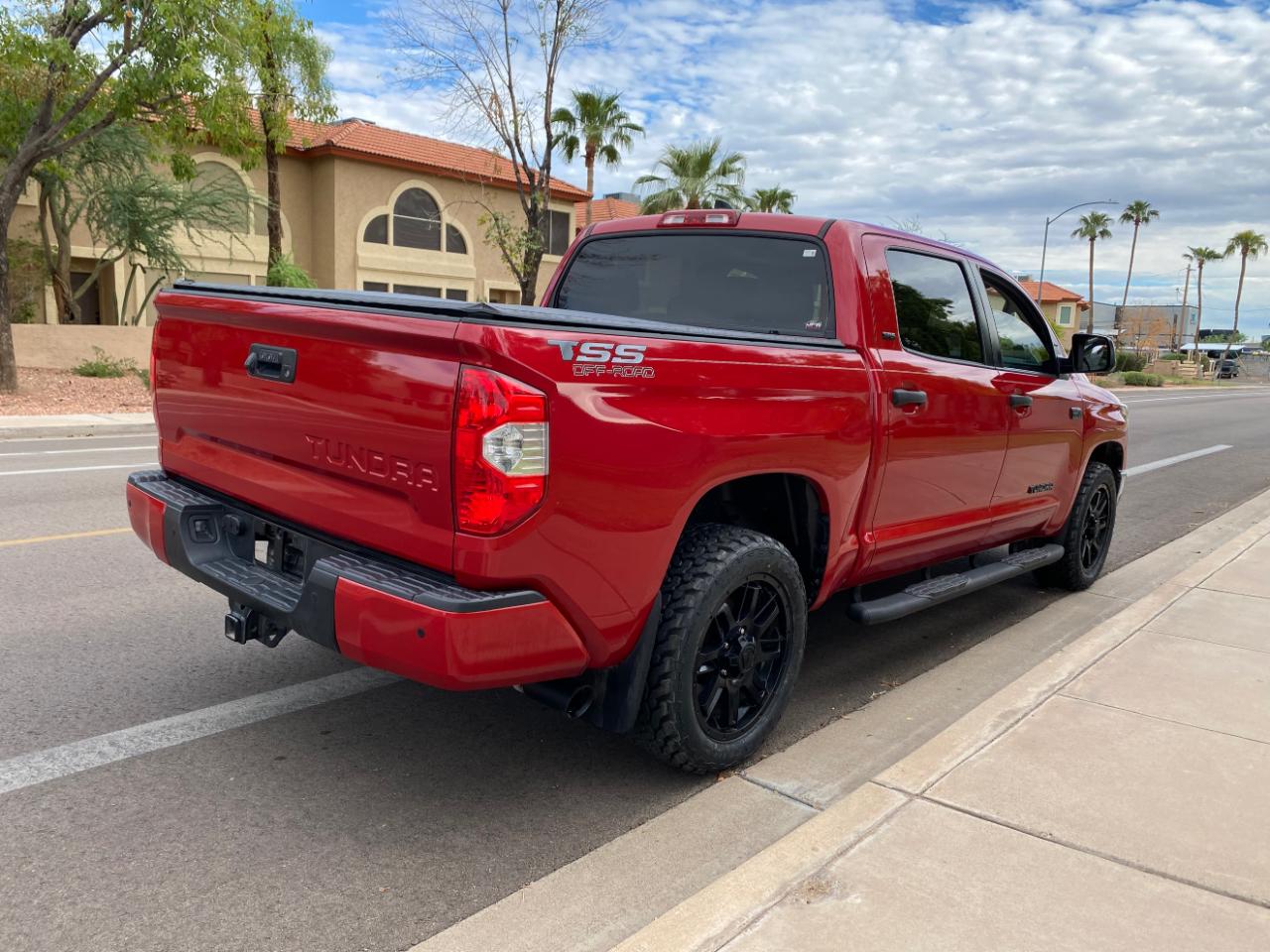 Toyota Tundra 2WD SR5 CrewMax 5.5' Bed 5.7L (Natl) 2021