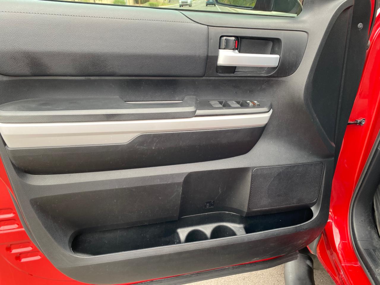 Toyota Tundra 2WD SR5 CrewMax 5.5' Bed 5.7L (Natl) 2021