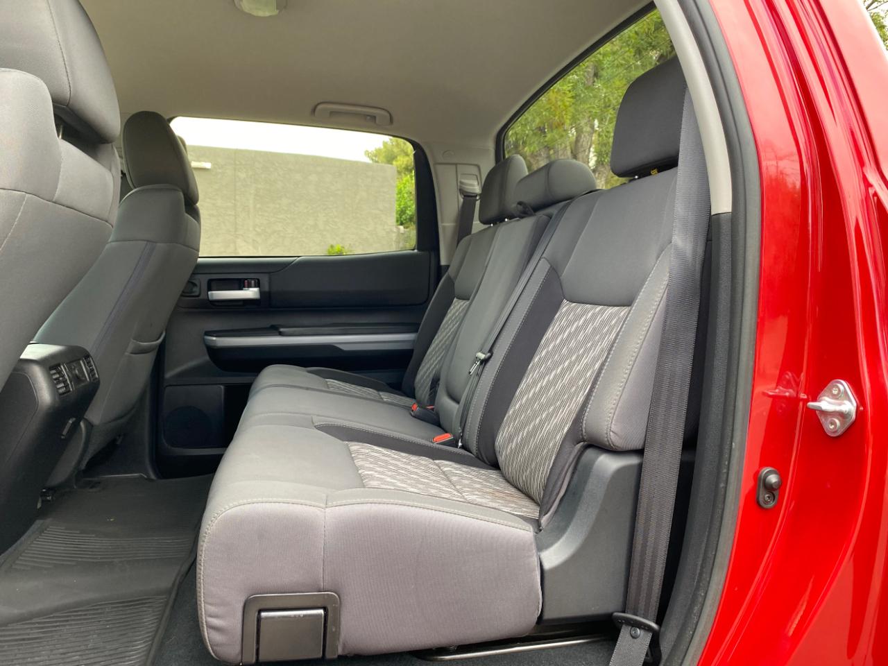 Toyota Tundra 2WD SR5 CrewMax 5.5' Bed 5.7L (Natl) 2021