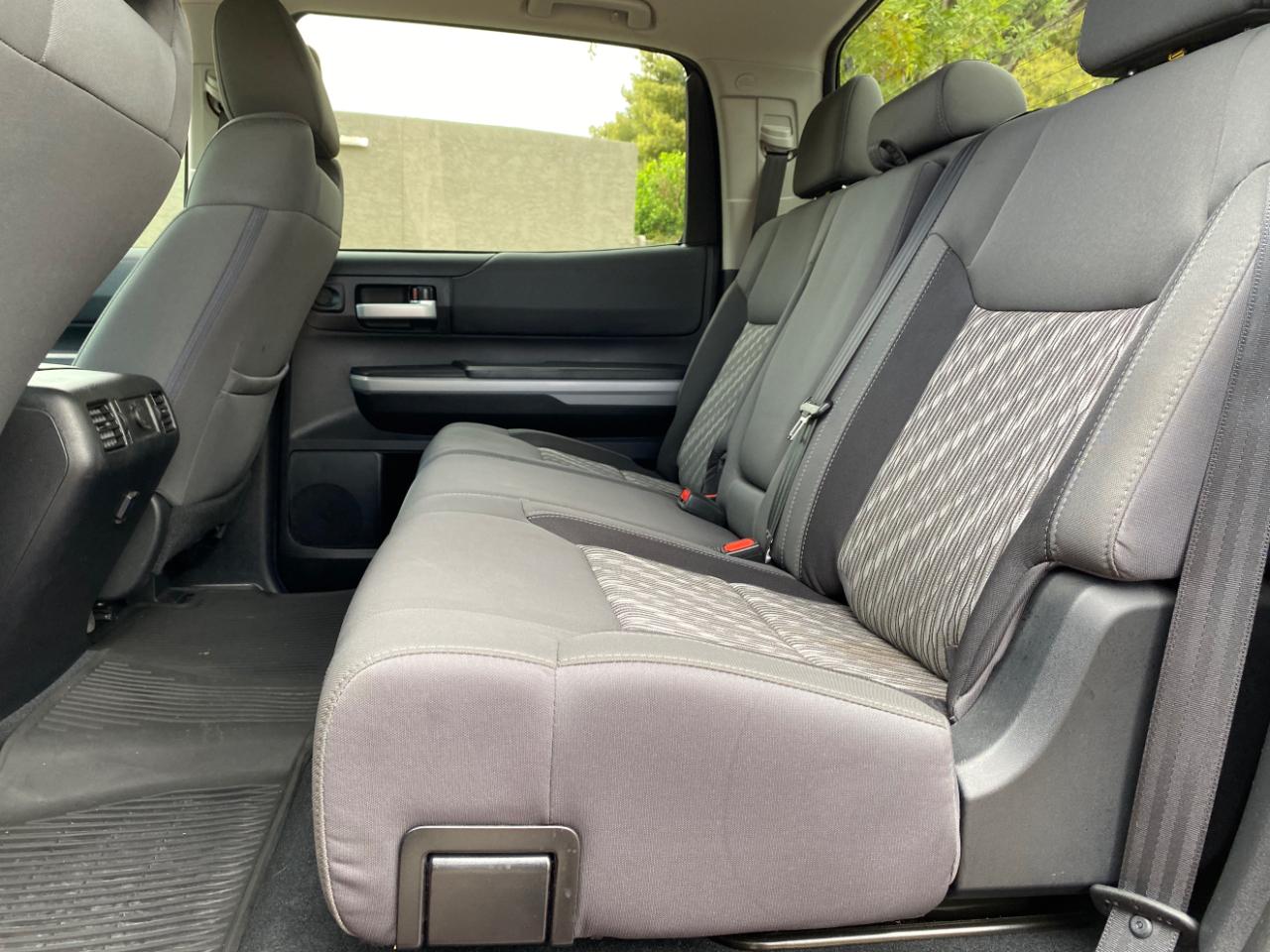 Toyota Tundra 2WD SR5 CrewMax 5.5' Bed 5.7L (Natl) 2021