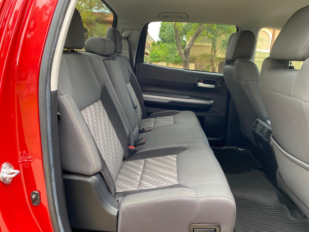 Toyota Tundra 2WD SR5 CrewMax 5.5' Bed 5.7L (Natl) 2021