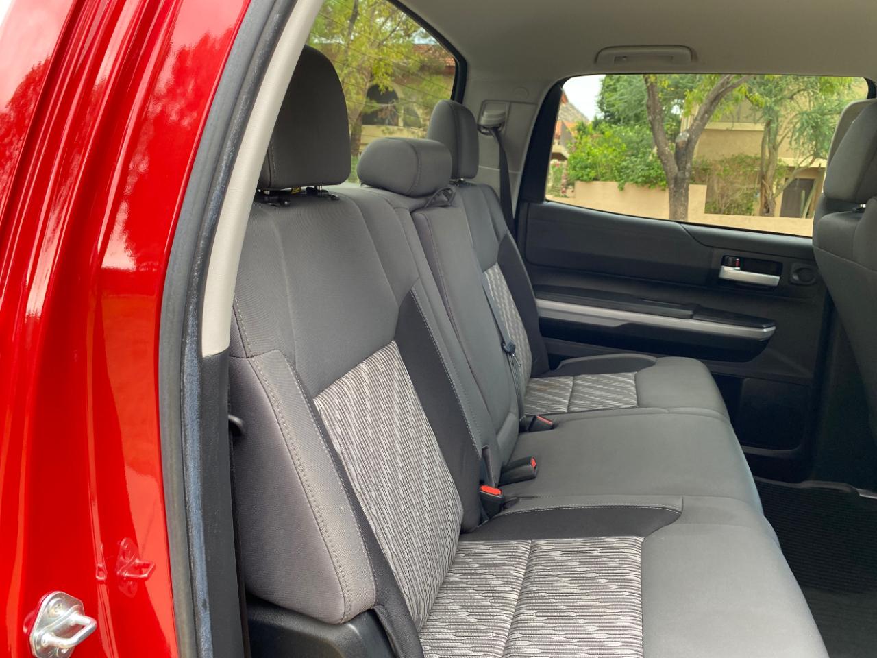 Toyota Tundra 2WD SR5 CrewMax 5.5' Bed 5.7L (Natl) 2021