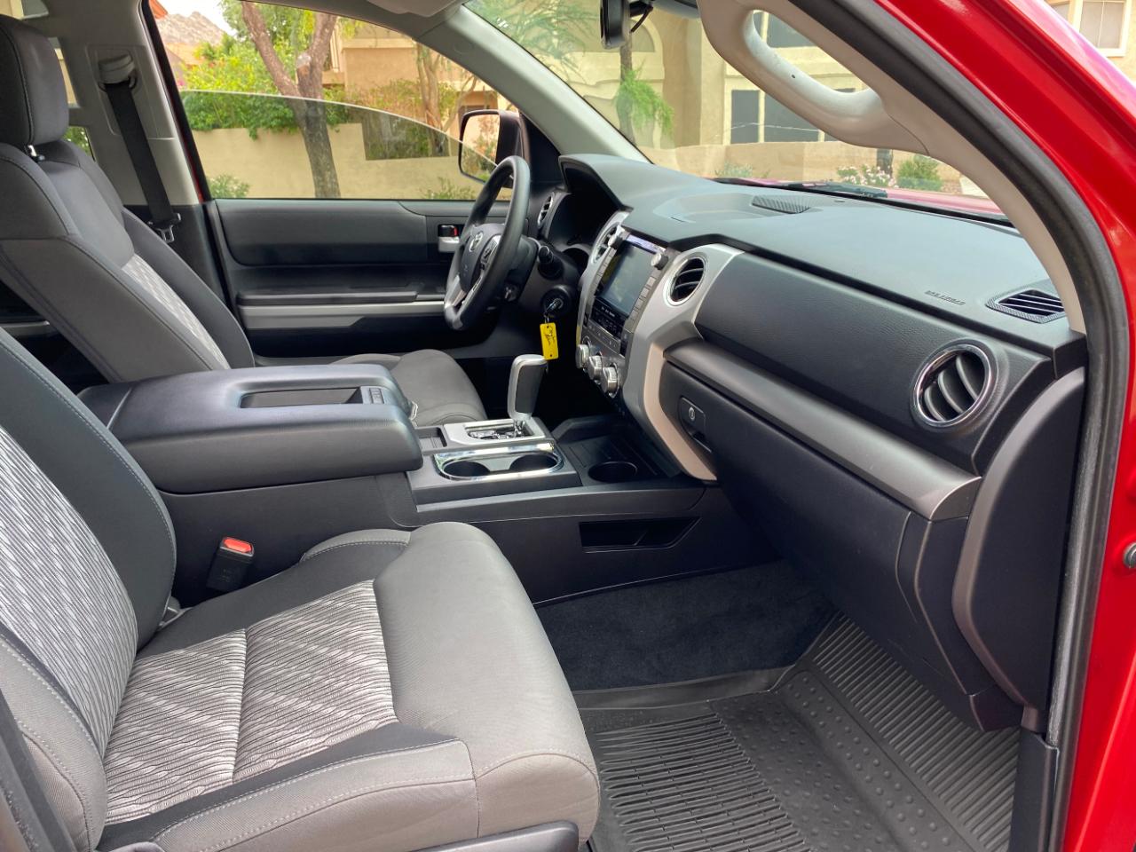 Toyota Tundra 2WD SR5 CrewMax 5.5' Bed 5.7L (Natl) 2021