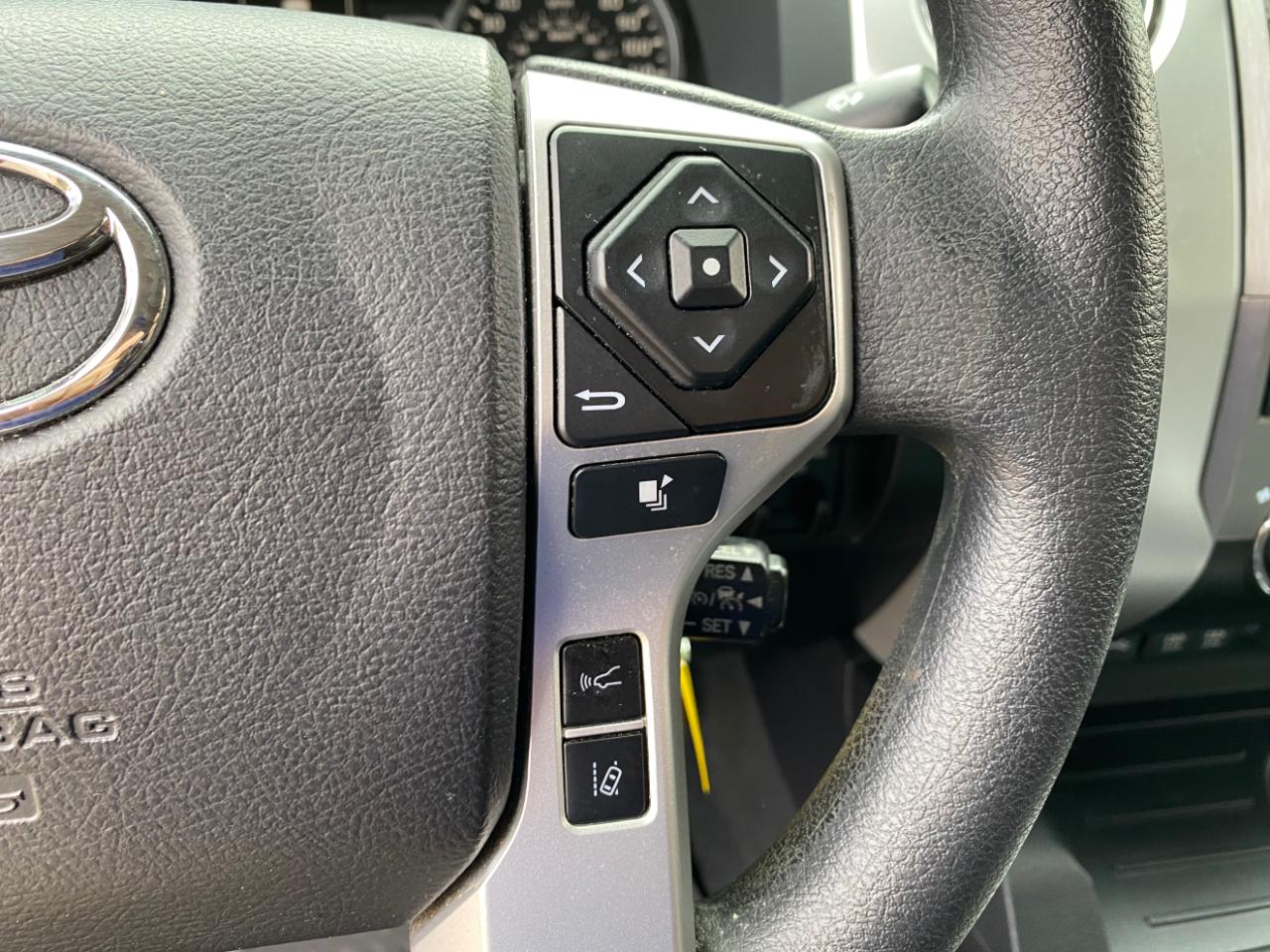 Toyota Tundra 2WD SR5 CrewMax 5.5' Bed 5.7L (Natl) 2021