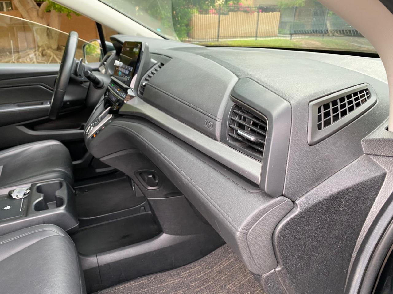 Honda Odyssey EX-L Auto 2025