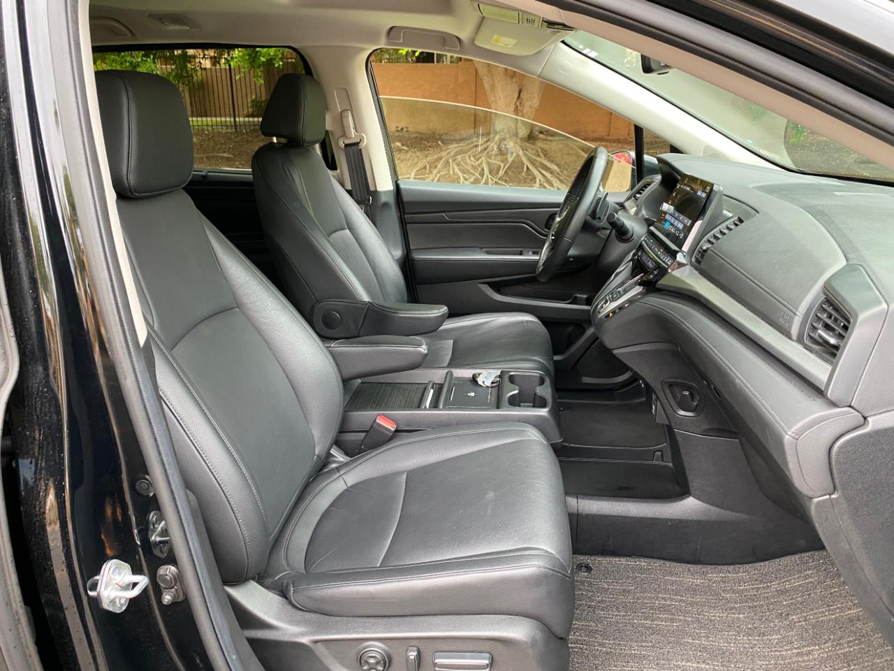 Honda Odyssey EX-L Auto 2025