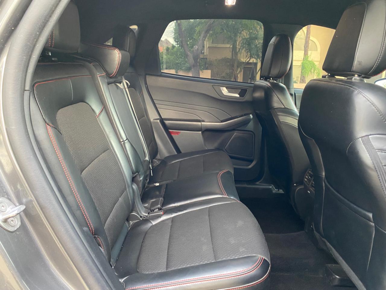 Ford Escape ST-Line FWD 2025