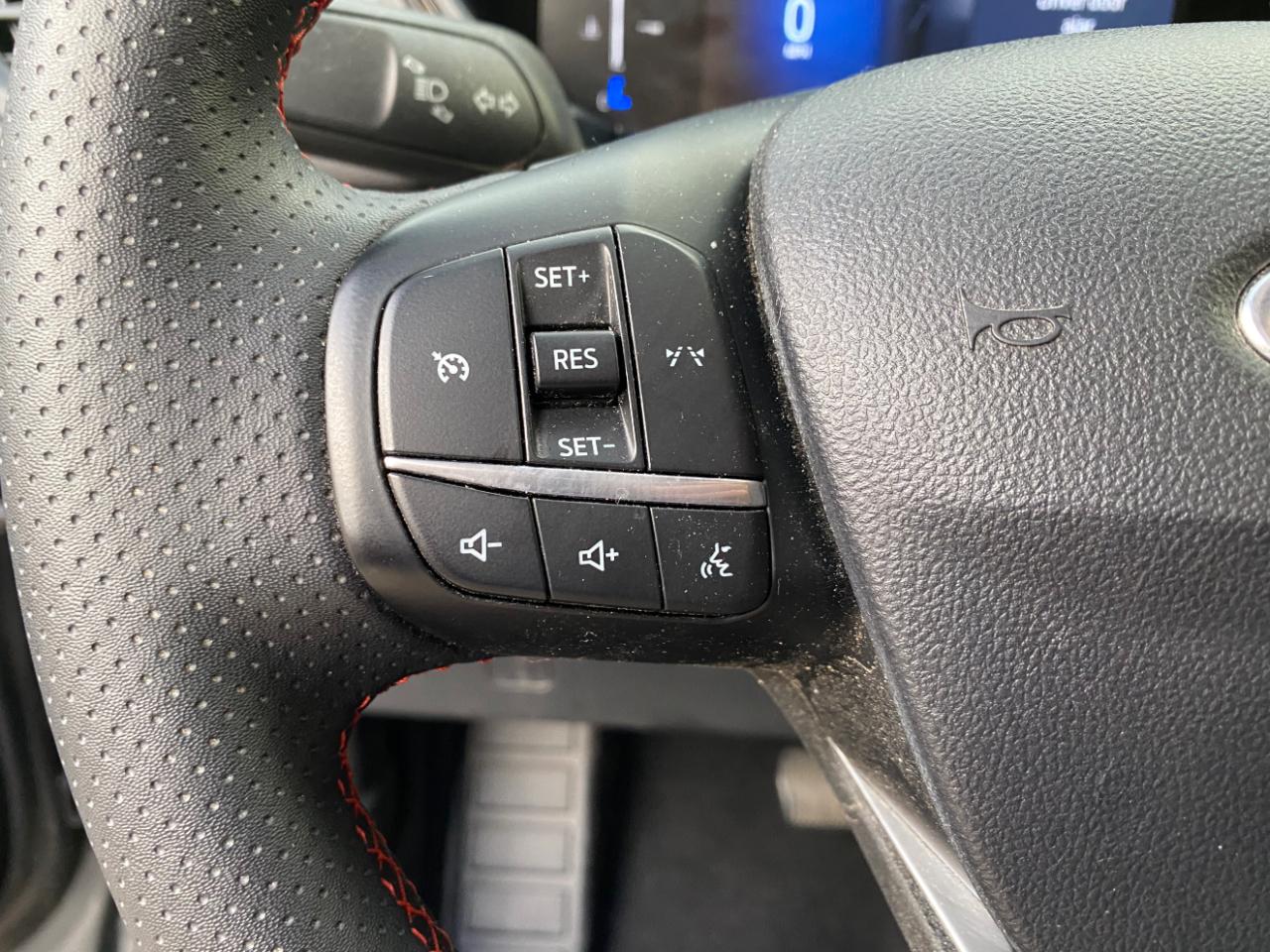 Ford Escape ST-Line FWD 2025