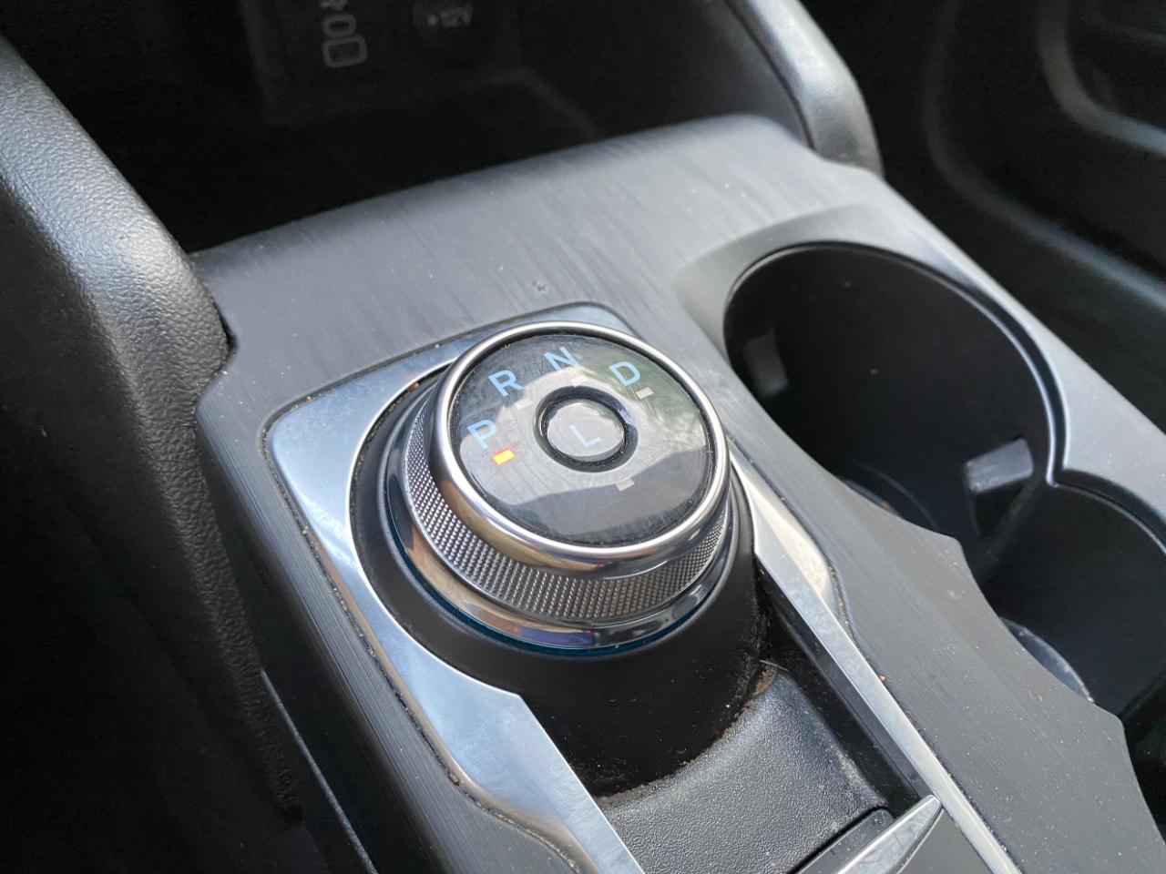 Ford Escape ST-Line FWD 2025