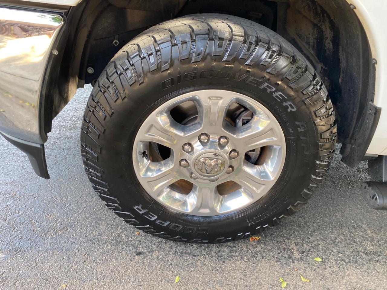 RAM 2500 Big Horn 4x2 Reg Cab 8' Box 2022