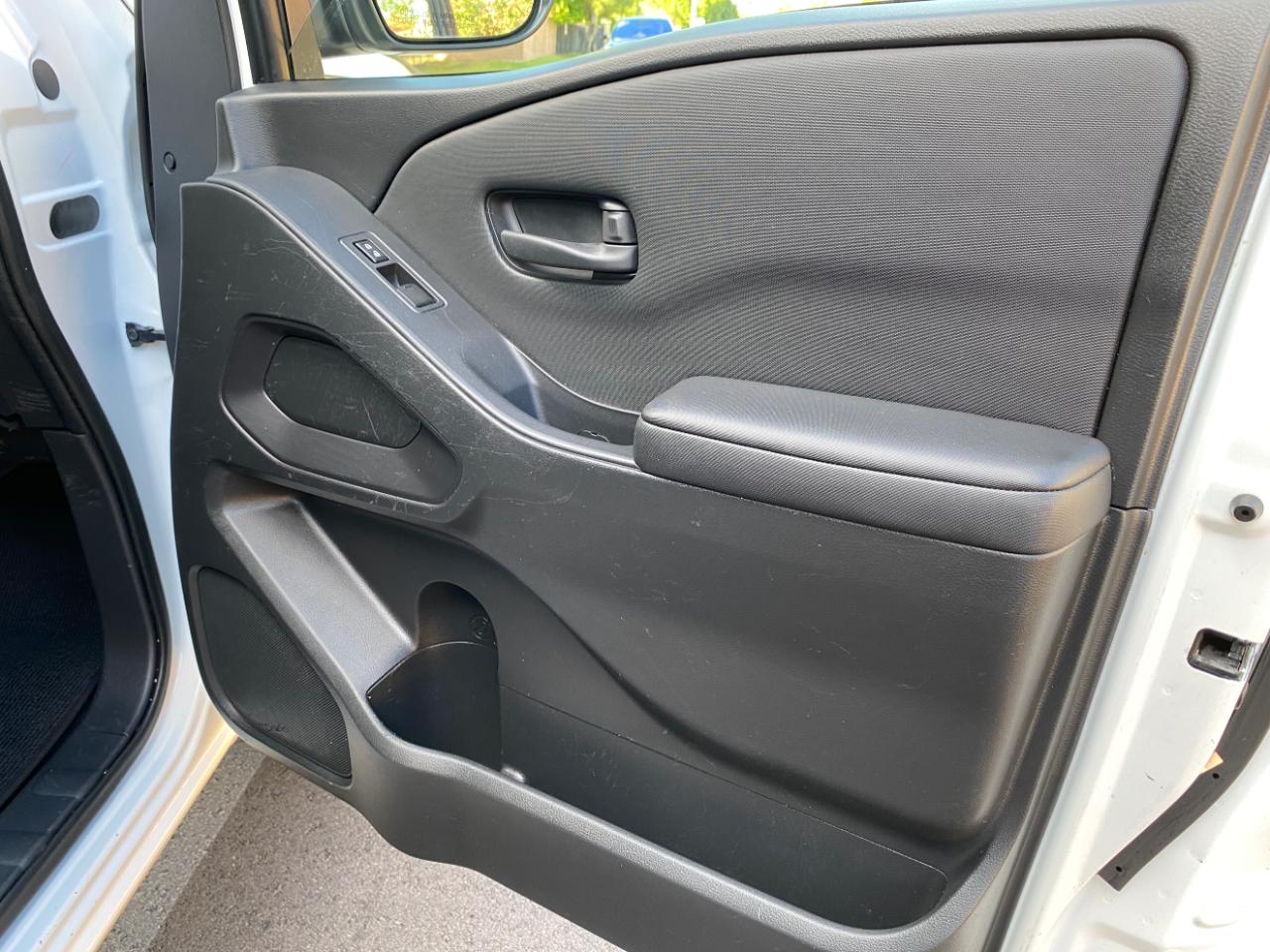 Nissan Frontier King Cab 4x2 S 2024