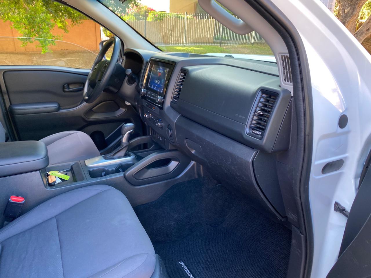 Nissan Frontier King Cab 4x2 S 2024