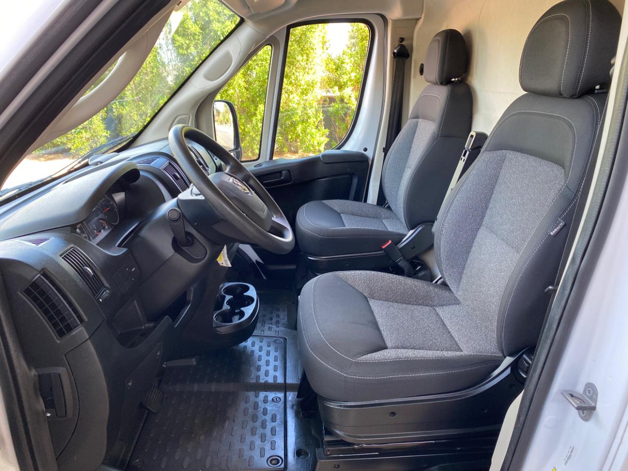 Ram Cargo Van photo 32
