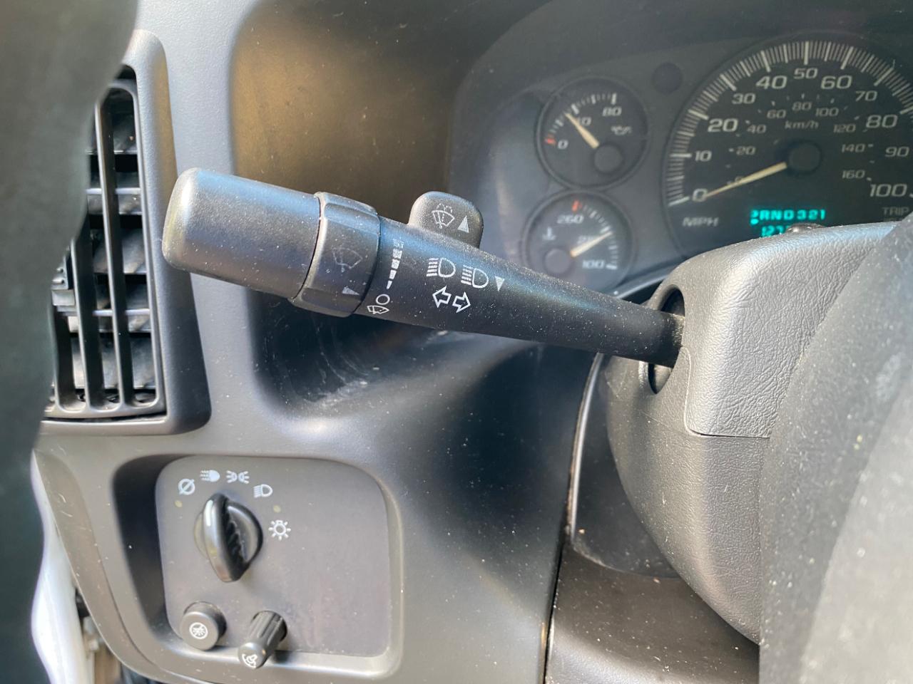 GMC Savana photo 41