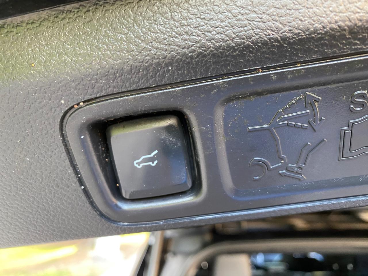 Ford Expedition MAX photo 11