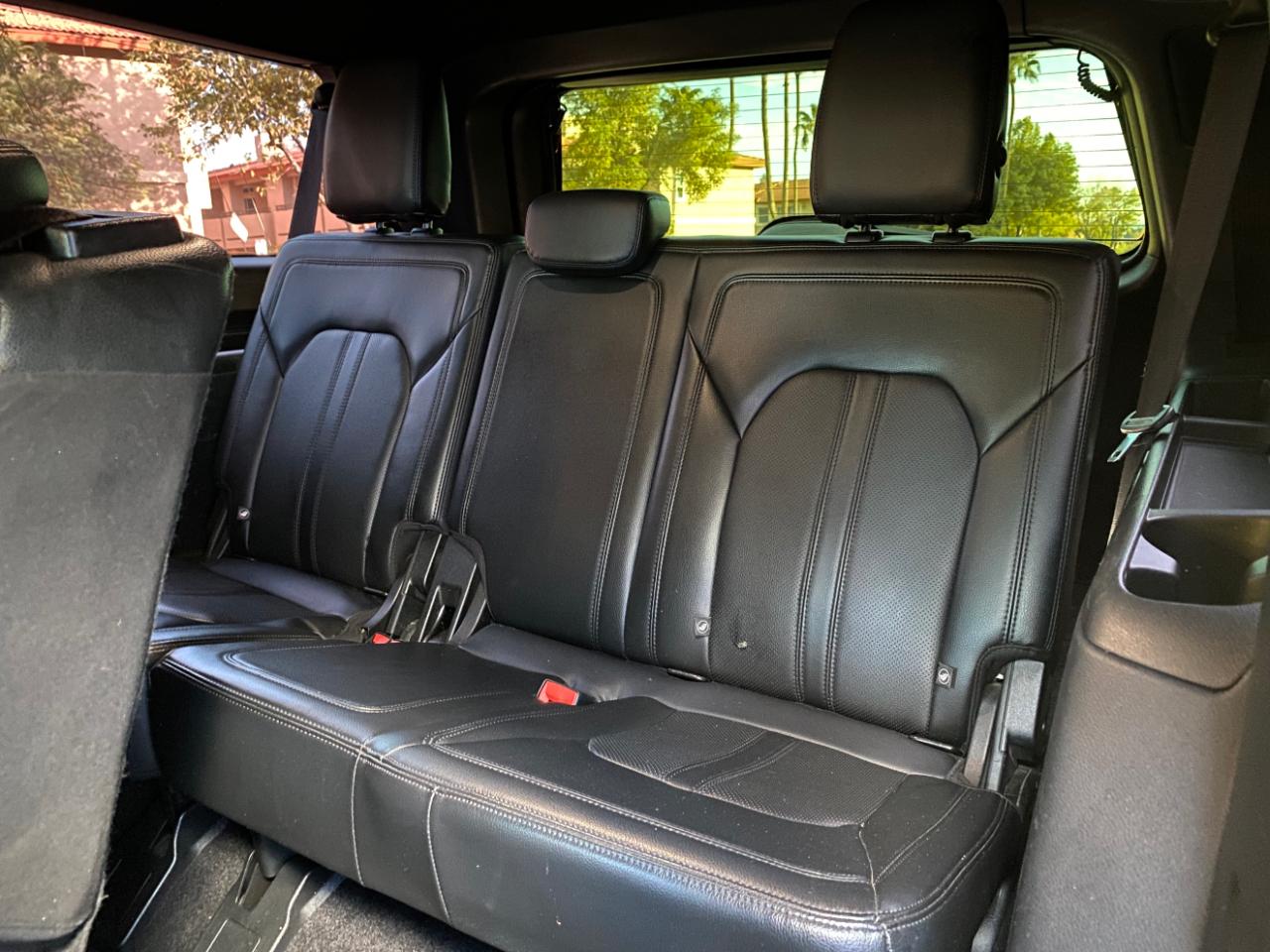 Ford Expedition MAX photo 49