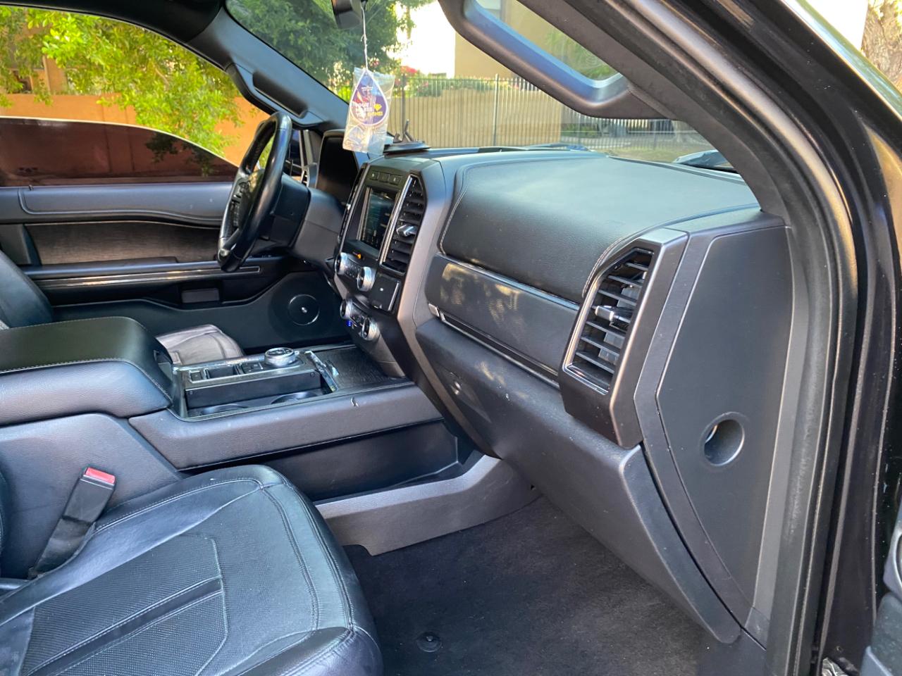 Ford Expedition MAX photo 62