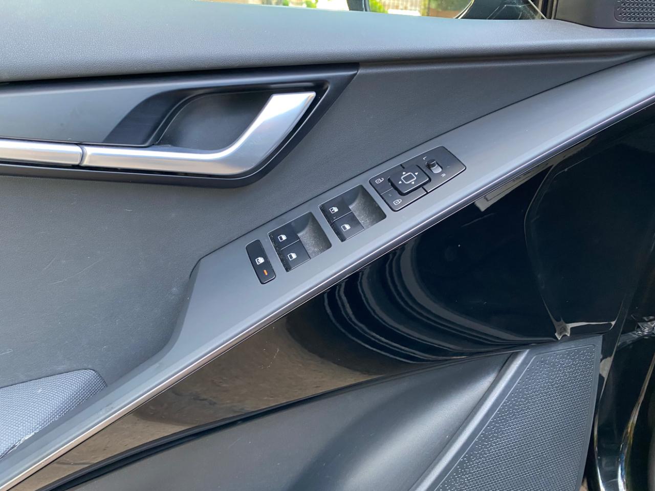 Kia Niro photo 30