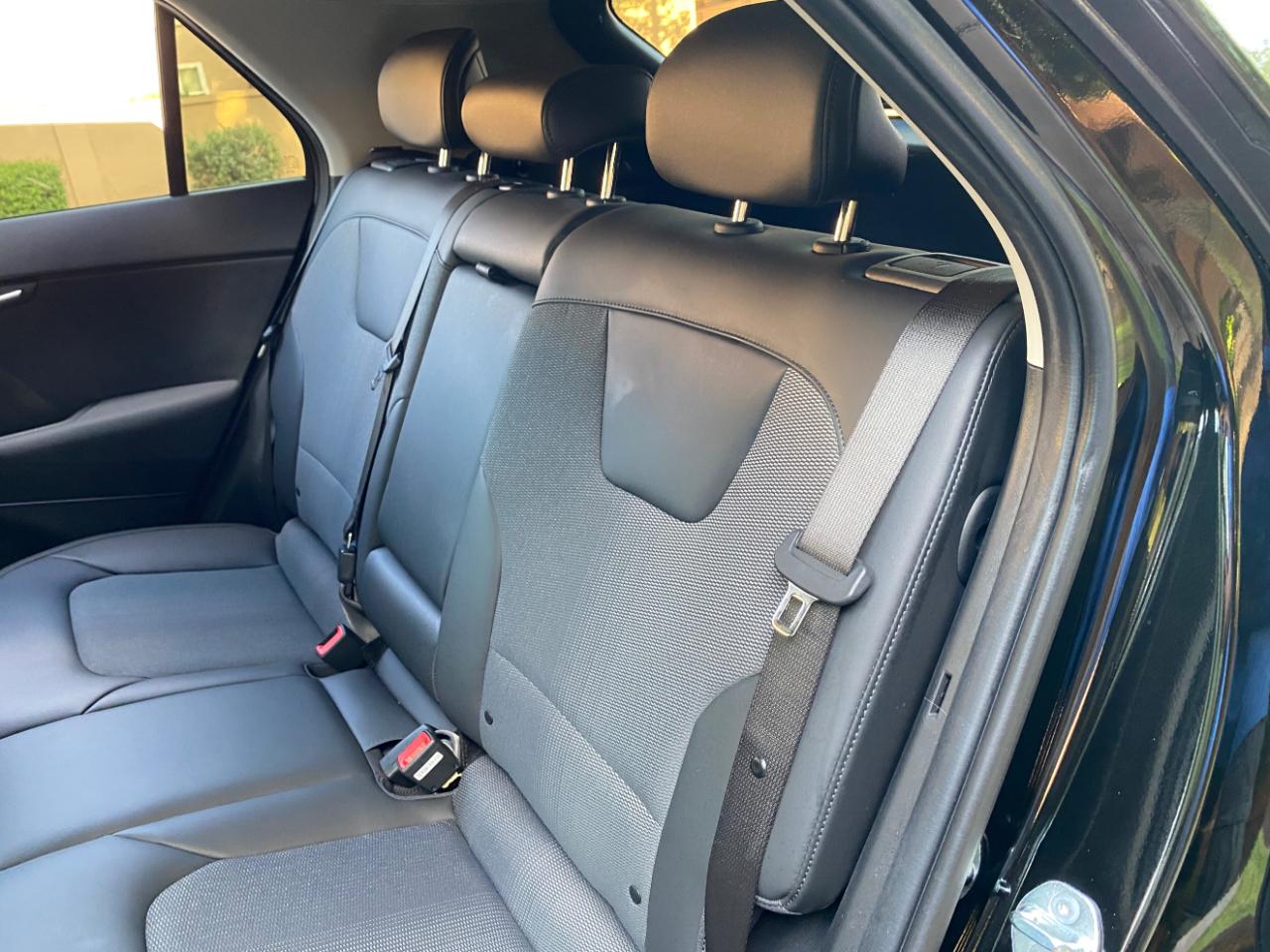 Kia Niro photo 37
