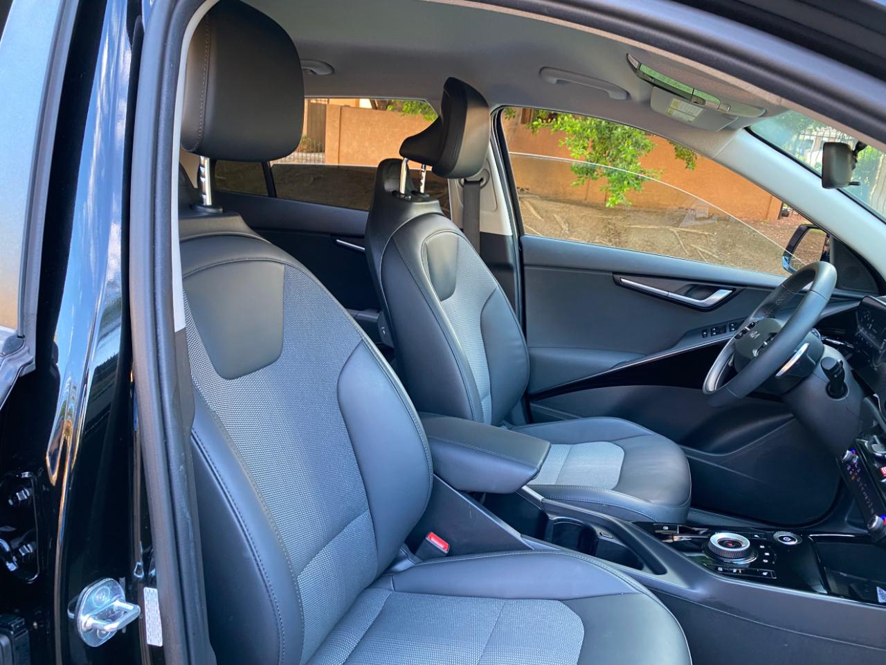 Kia Niro photo 54