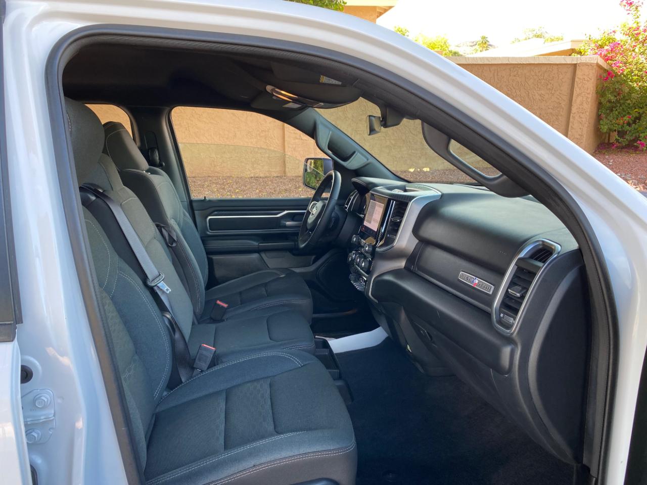 RAM 1500 Lone Star 4x4 Crew Cab 5'7" Box 2025