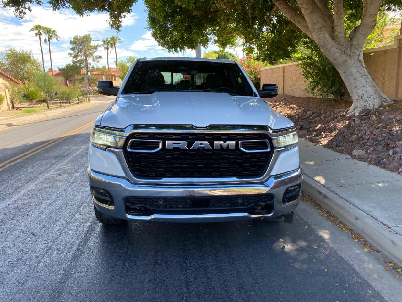 RAM 1500 Big Horn 4x4 Crew Cab 5'7" Box 2025