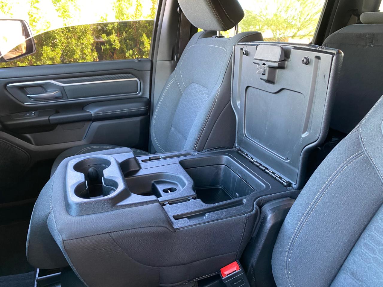 RAM 1500 Big Horn 4x4 Crew Cab 5'7" Box 2025