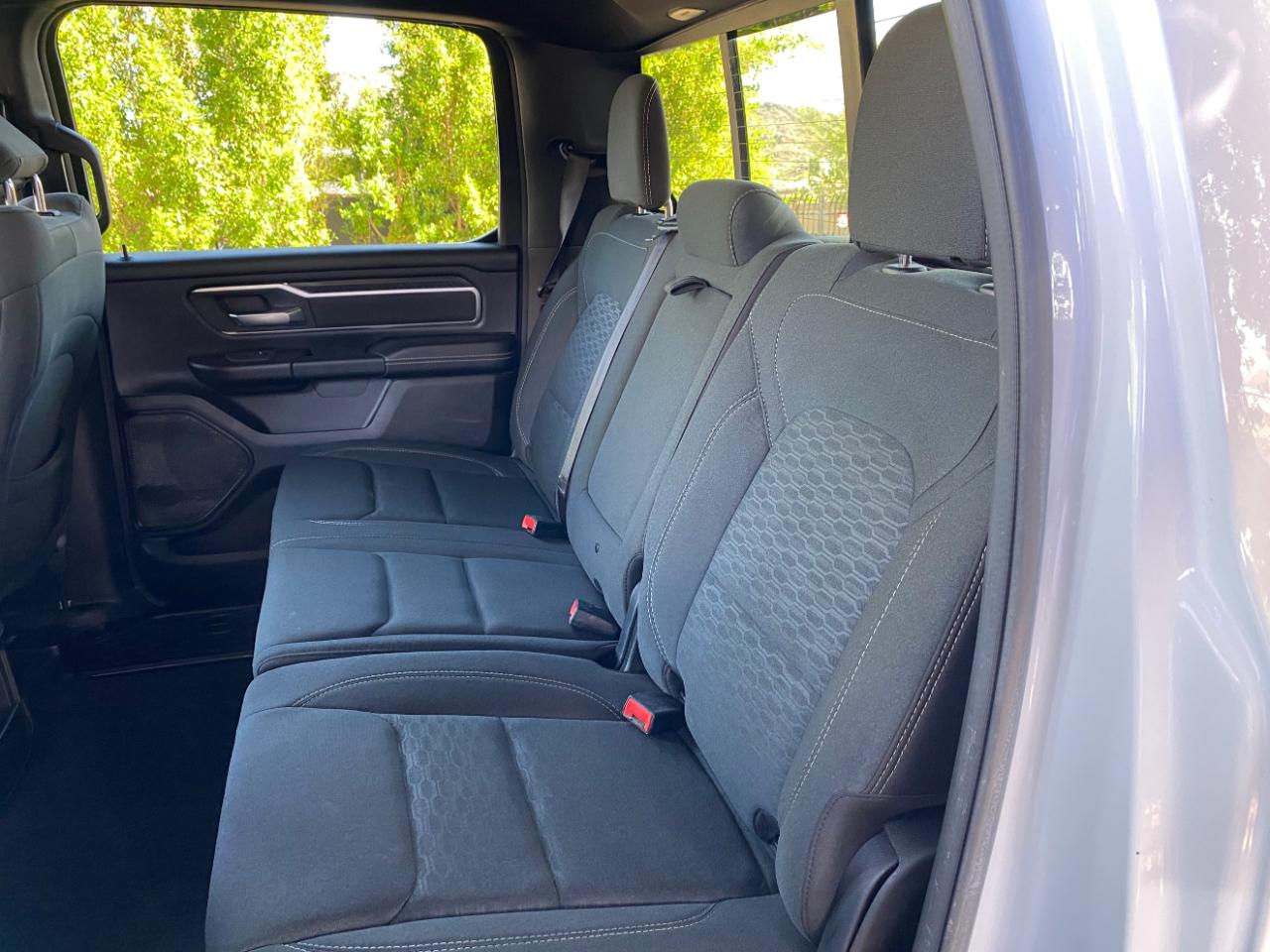 RAM 1500 Big Horn 4x4 Crew Cab 5'7" Box 2025