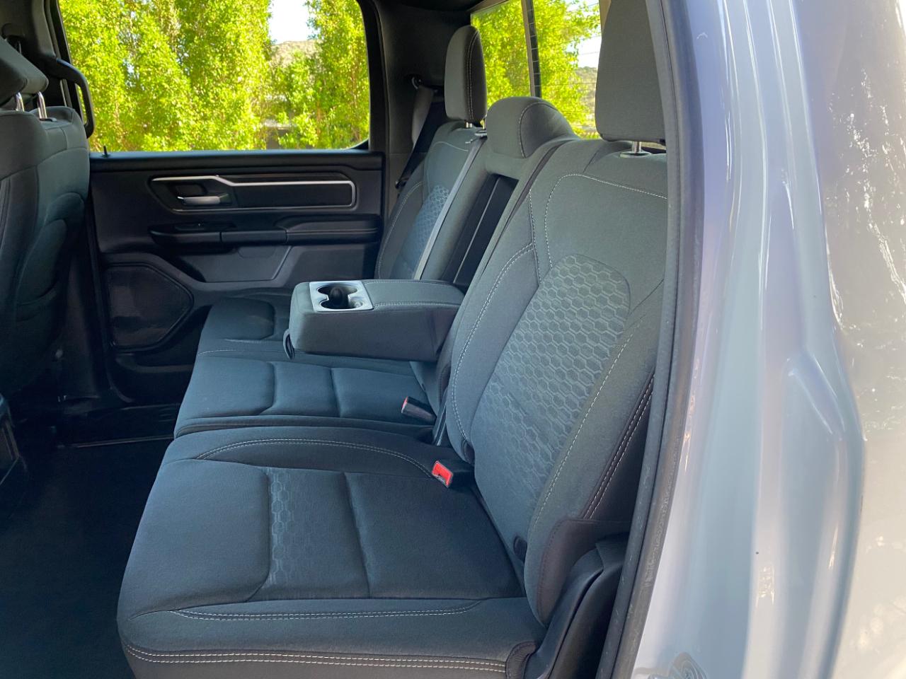 RAM 1500 Big Horn 4x4 Crew Cab 5'7" Box 2025