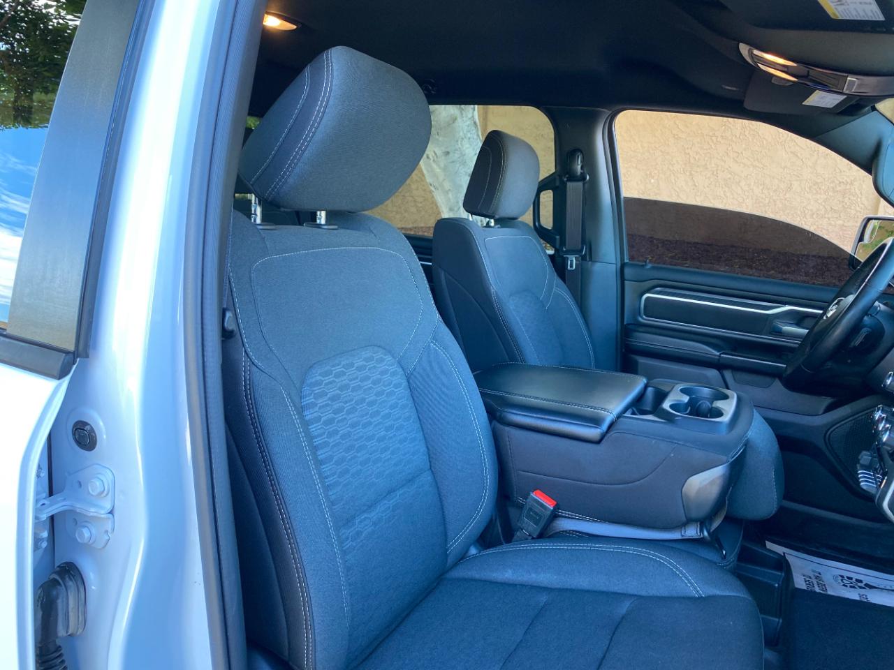 RAM 1500 Big Horn 4x4 Crew Cab 5'7" Box 2025