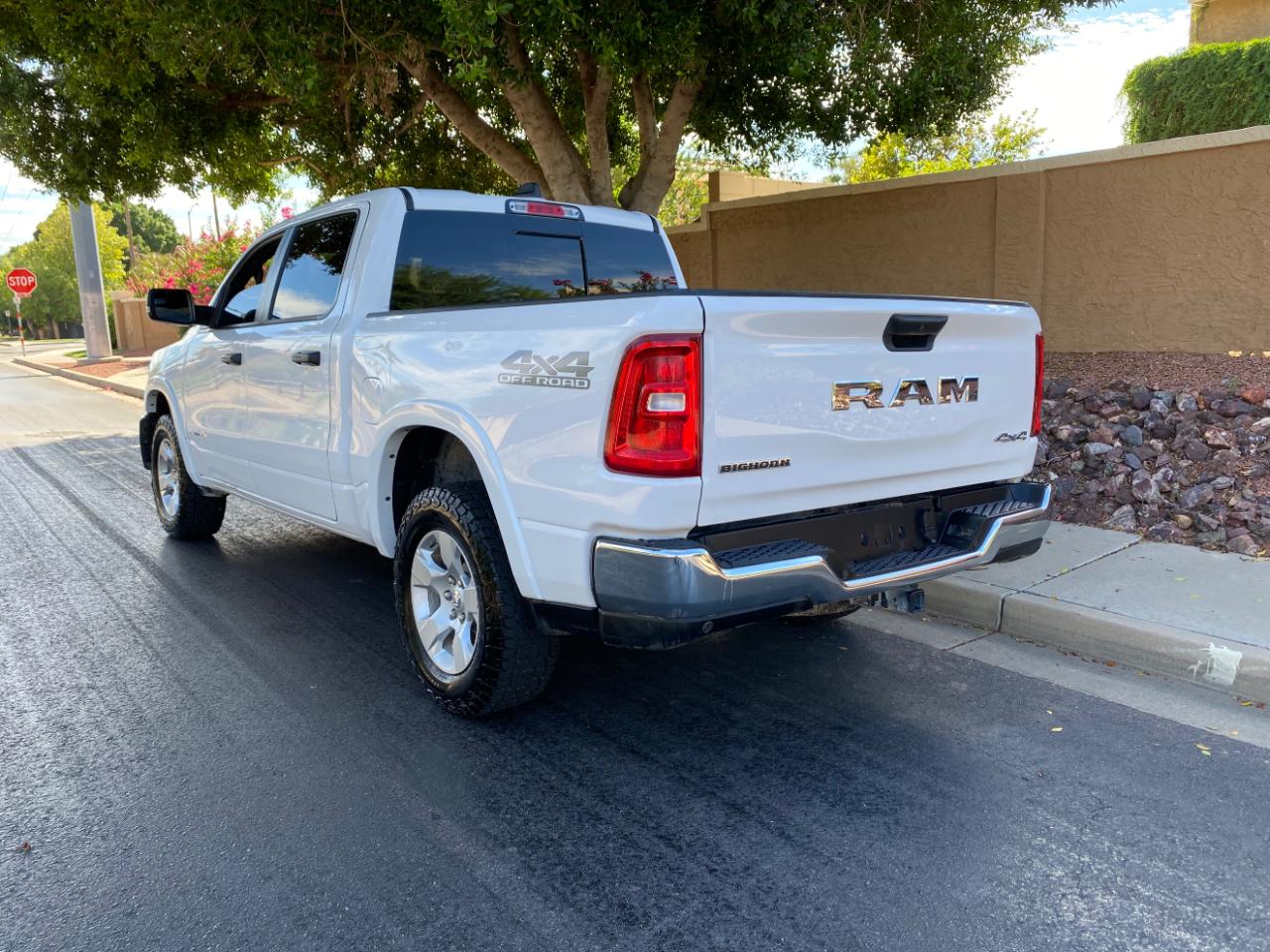 RAM 1500 Big Horn 4x4 Crew Cab 5'7" Box 2025