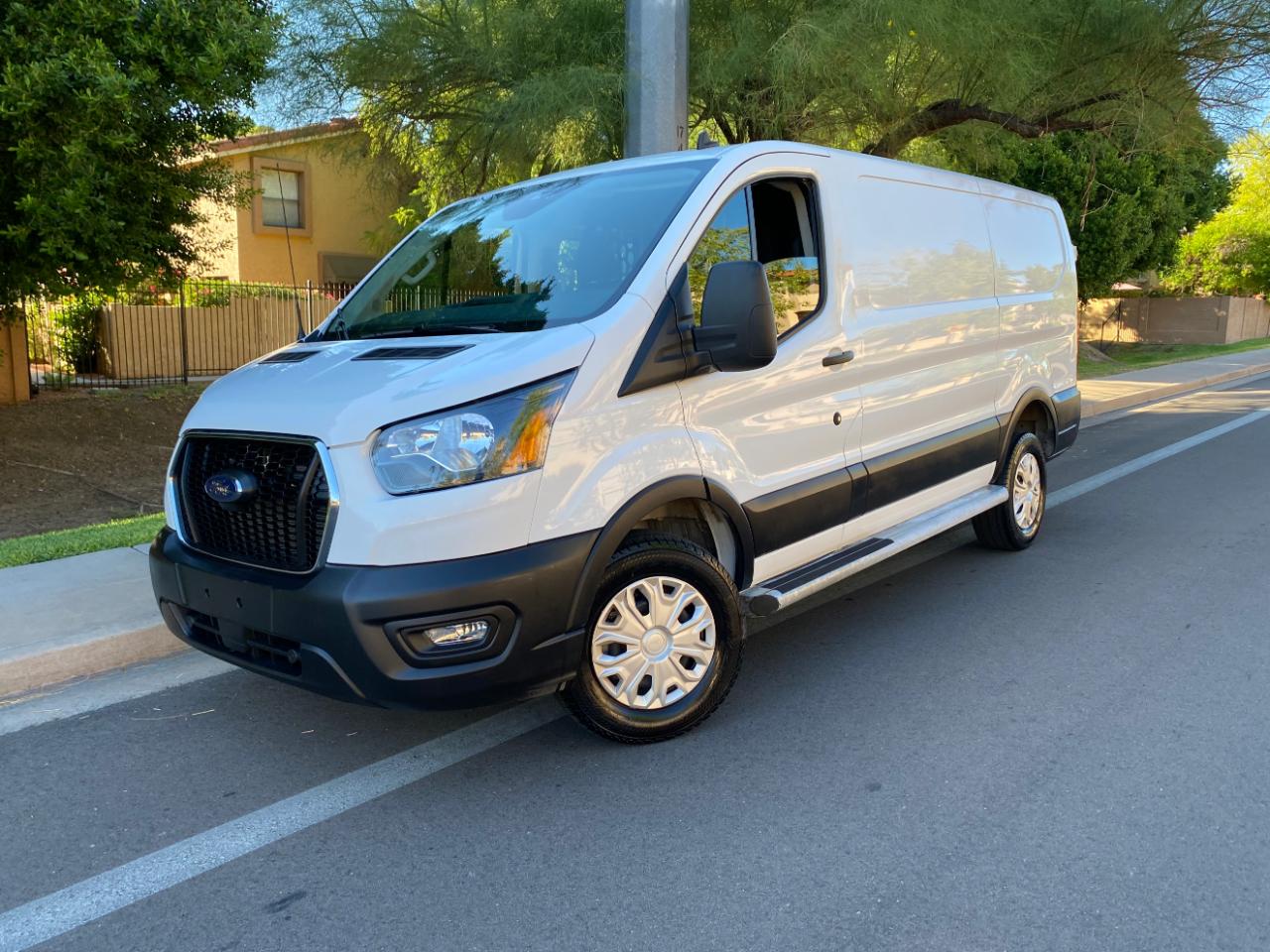Ford Transit photo 53