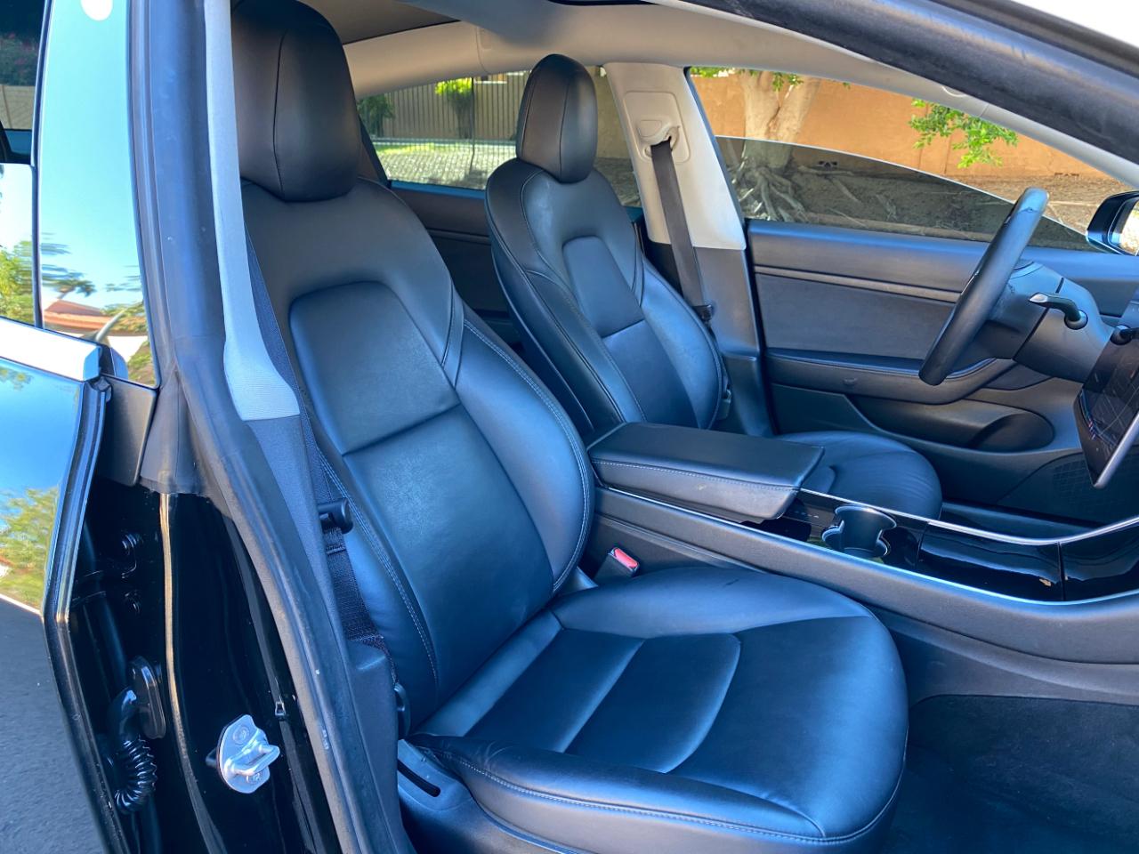 Tesla Model 3 photo 53